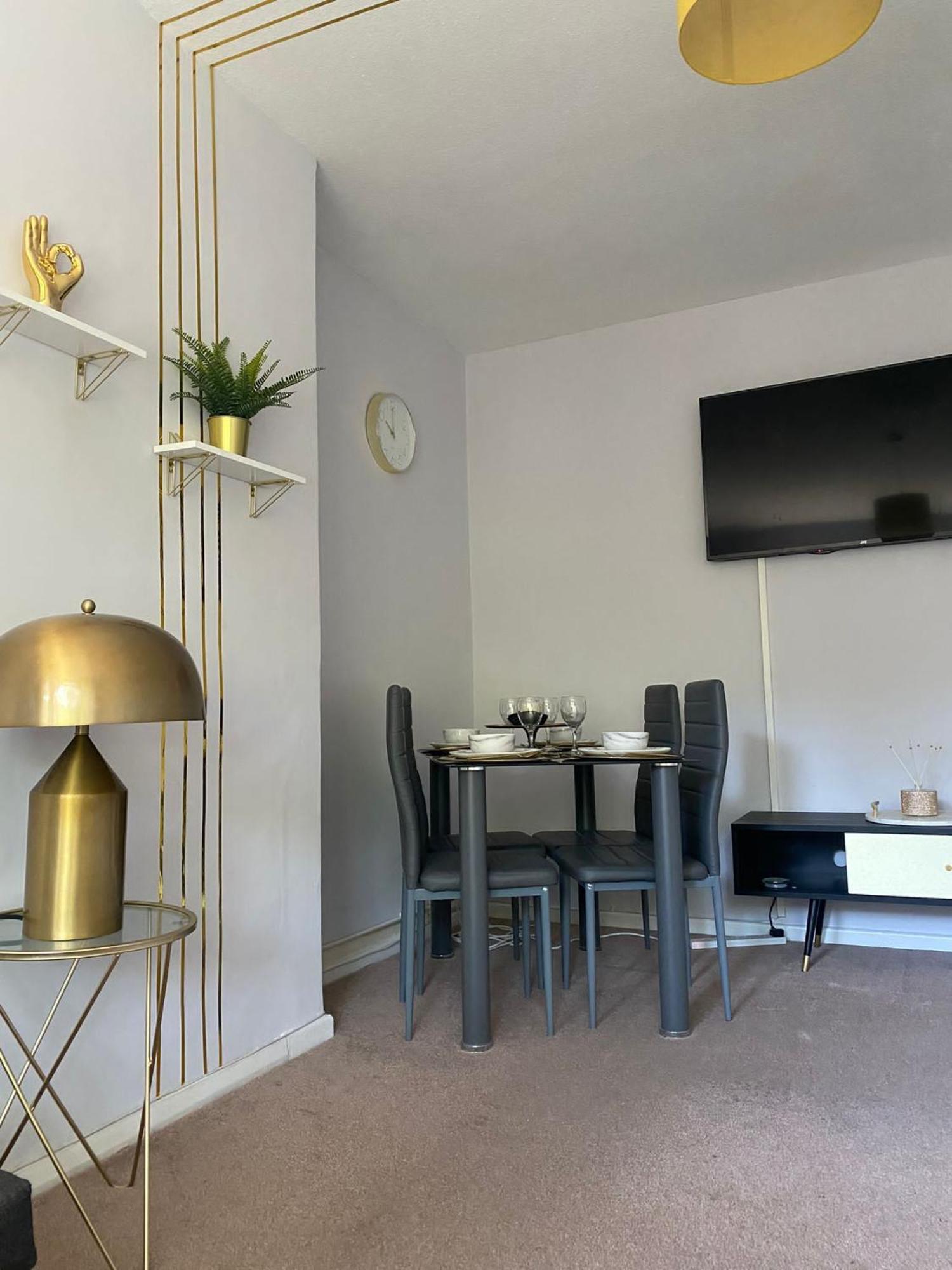 18K Home From Home London Ngoại thất bức ảnh